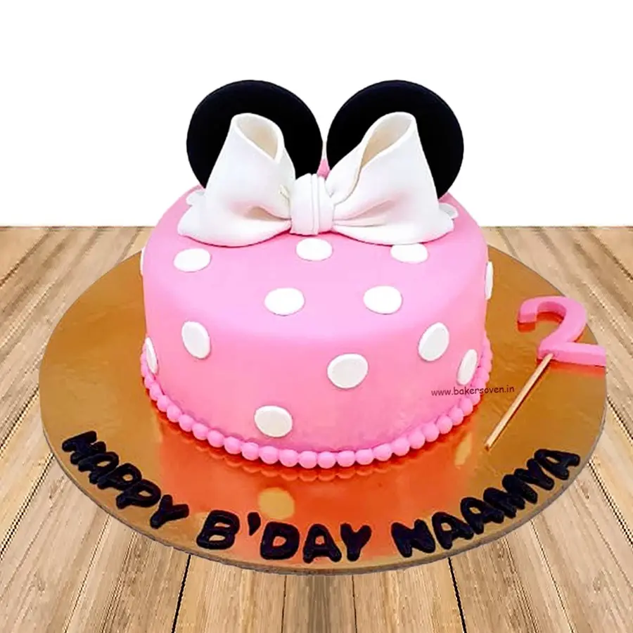 Minnie Mouse Cake A