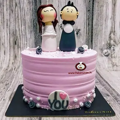 Valentine Couple Cake