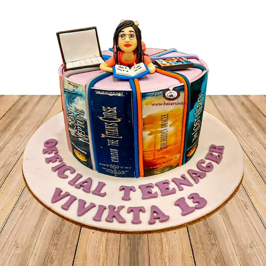 Bookworm Cake