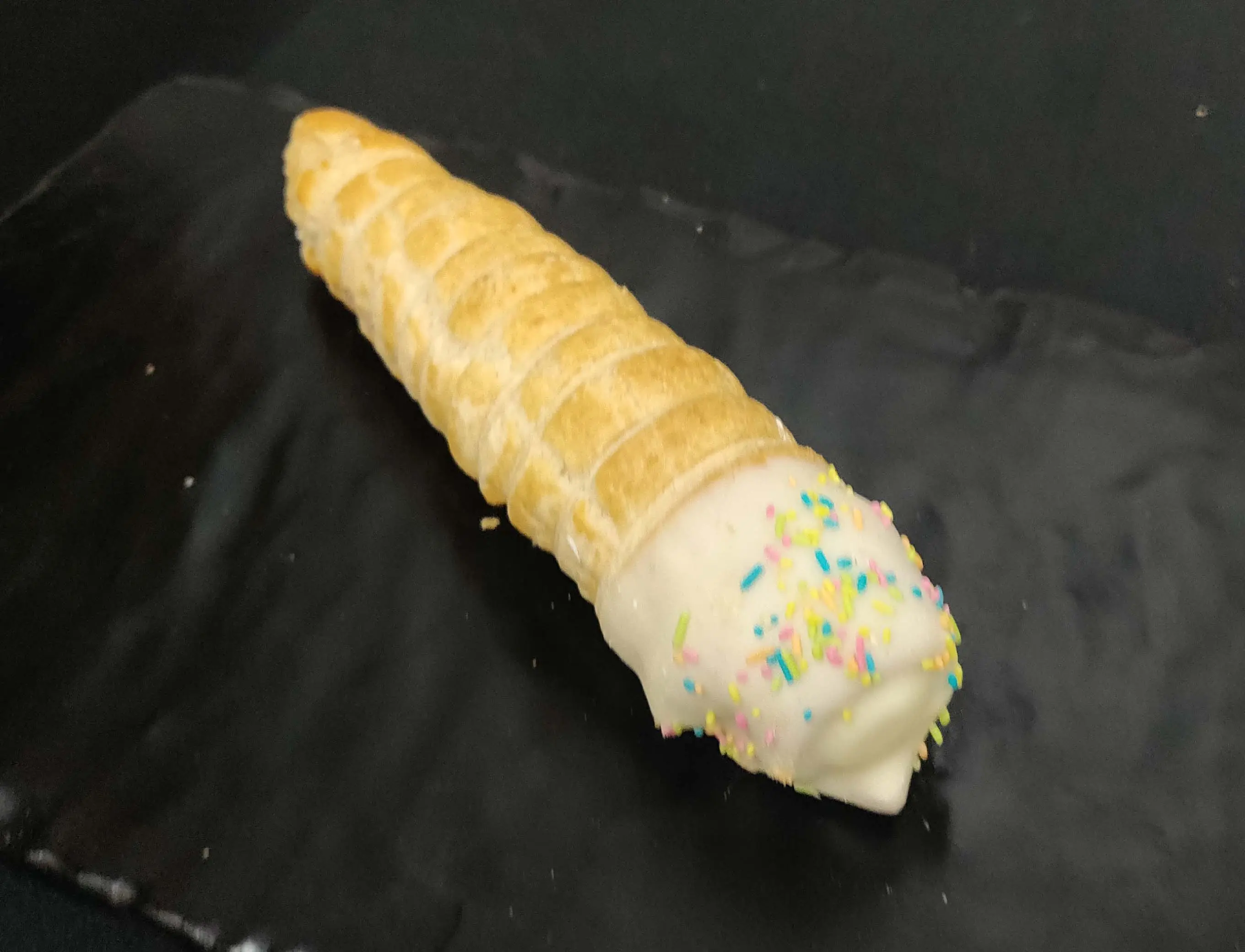 vanilla cream roll