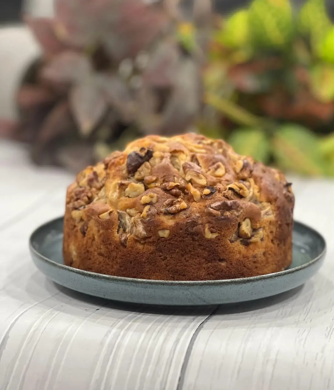 banana walnut dry cake