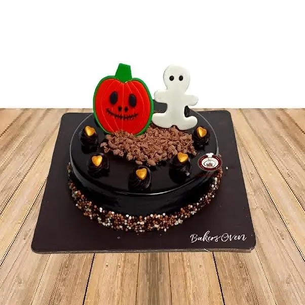 white ghost cake w