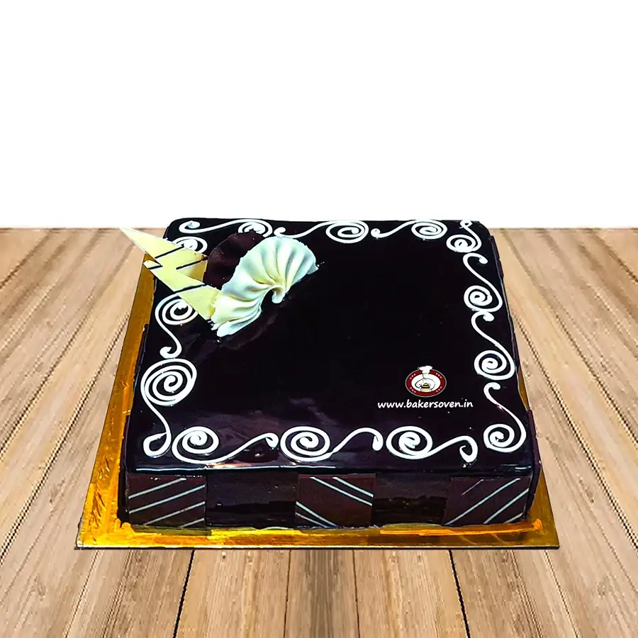 CHOCOLATE TRUFFLE SQUARE CAKE