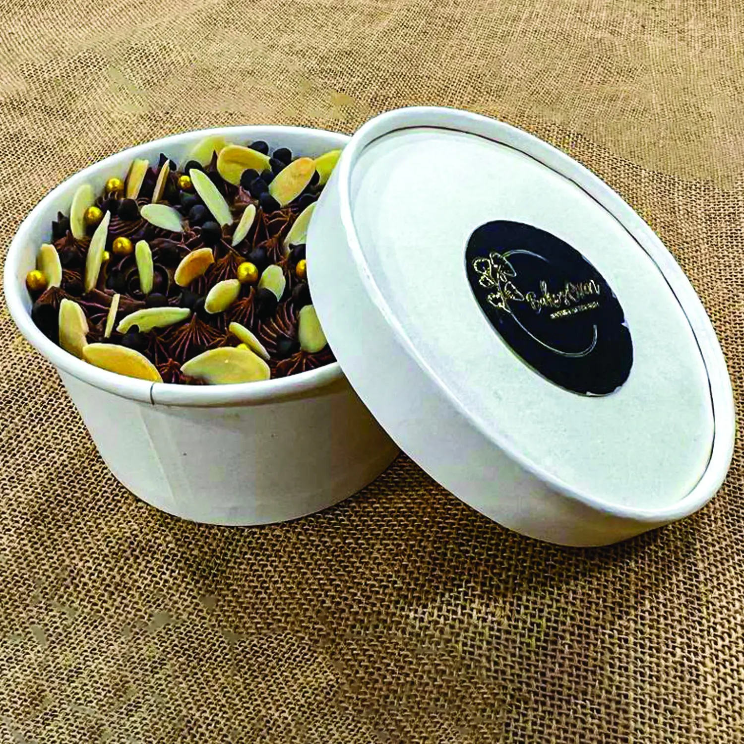 Choco Dark Fantasy Cake Tub